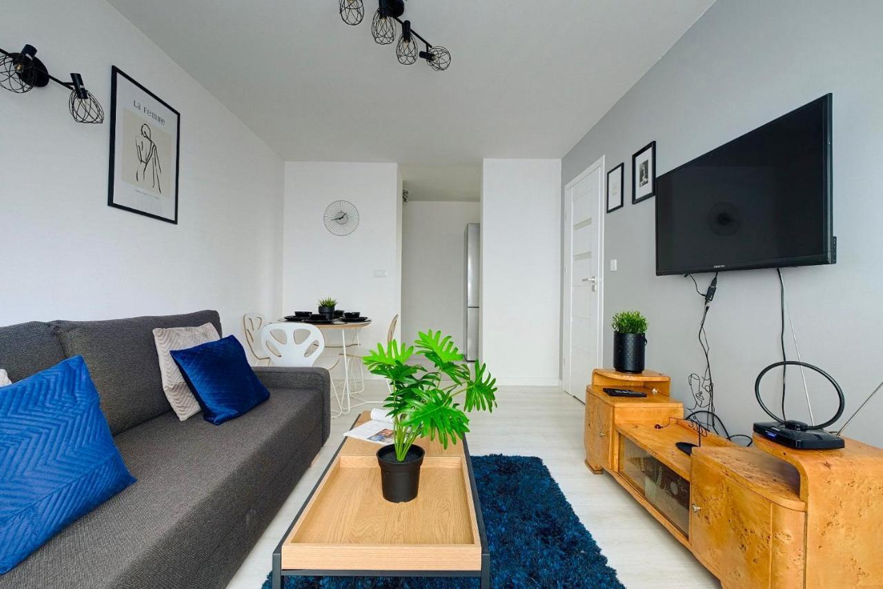 Warsaw Inside Solec With Private Parking Apartment Exterior photo